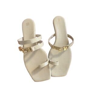 TOTÊME The Double Clasp Flat